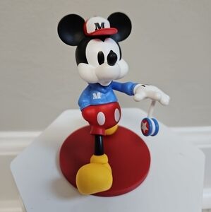 52 Toys Disney Mickey Mouse